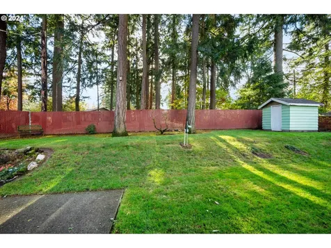 11400 SE Hawthorne Street Portland OR 97216