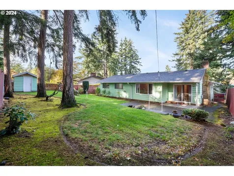 11400 SE Hawthorne Street Portland OR 97216
