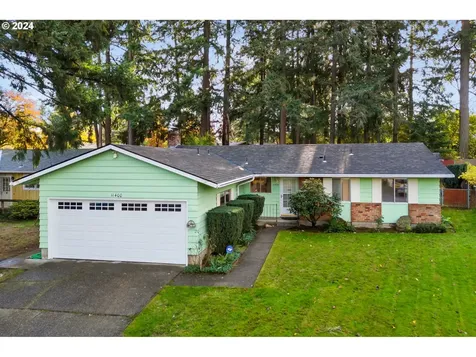 11400 SE Hawthorne Street Portland OR 97216