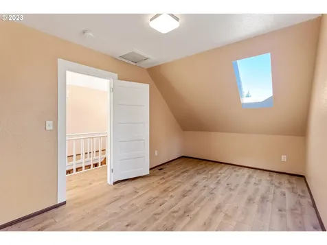 14309 Se Foster Road Portland OR 97236