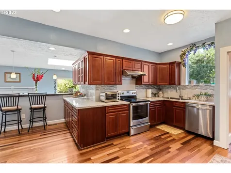 14309 Se Foster Road Portland OR 97236