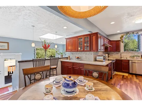 14309 Se Foster Road Portland OR 97236