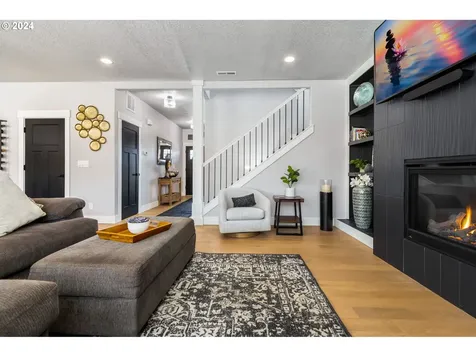 2857 NW Mount Ashland Lane Mcminnville OR 97128