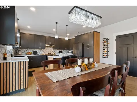 2857 NW Mount Ashland Lane Mcminnville OR 97128