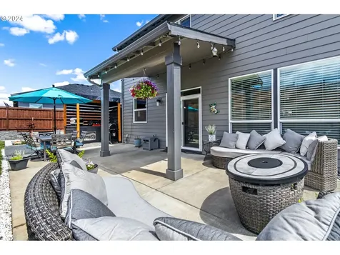 2857 NW Mount Ashland Lane Mcminnville OR 97128