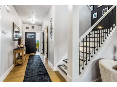 2857 NW Mount Ashland Lane Mcminnville OR 97128