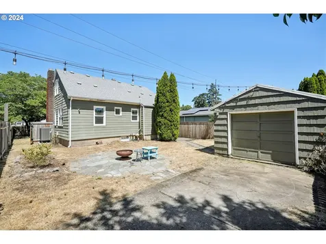 5604 Se Holgate Boulevard Portland OR 97206