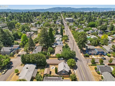 5604 Se Holgate Boulevard Portland OR 97206