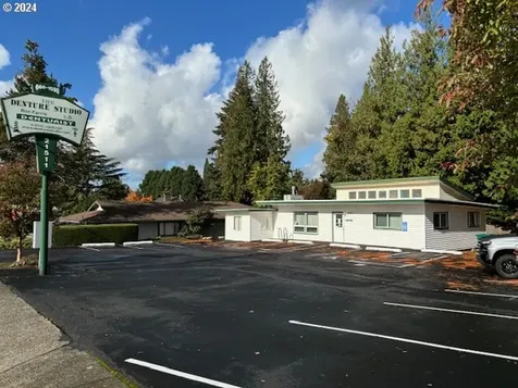 21511 SE Stark Street Gresham OR 97030