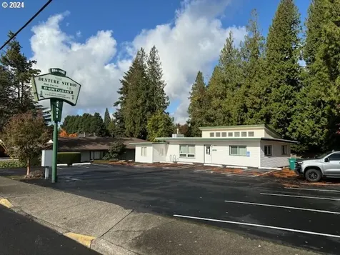 21511 SE Stark Street Gresham OR 97030