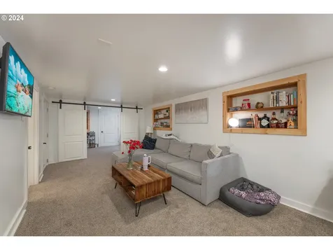 857 Se Watson Street Roseburg OR 97470