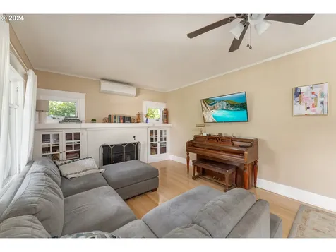 857 Se Watson Street Roseburg OR 97470