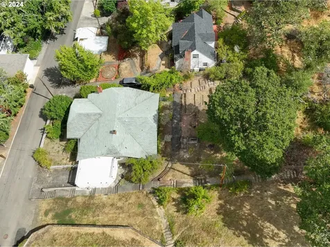 857 Se Watson Street Roseburg OR 97470