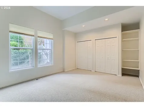 12409 NW Hartford Street Portland OR 97229