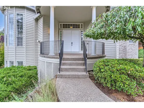 12409 NW Hartford Street Portland OR 97229