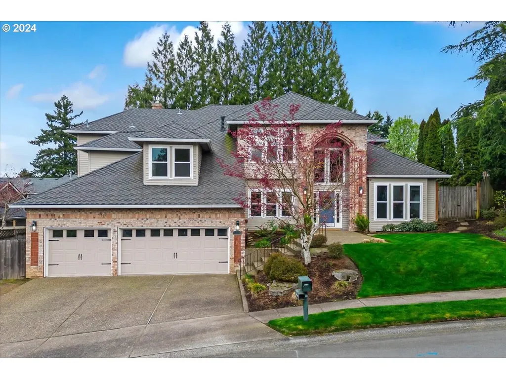 2109 Club House Drive West Linn OR 97068