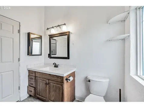190 Roberts Road Chehalis WA 98532