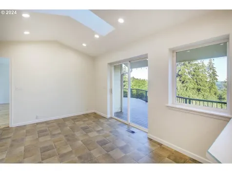 127 Krestview Lane Woodland WA 98674