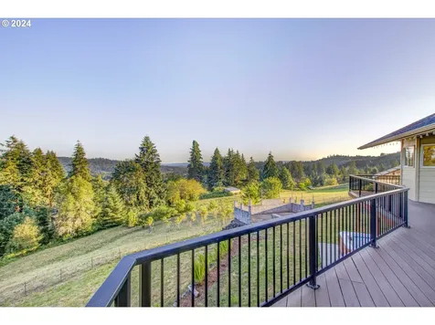 127 Krestview Lane Woodland WA 98674