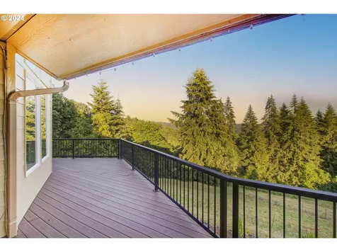 127 Krestview Lane Woodland WA 98674