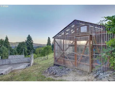 127 Krestview Lane Woodland WA 98674