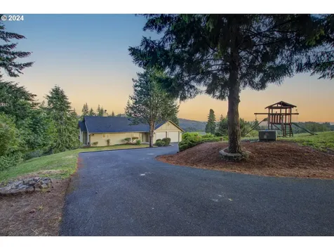 127 Krestview Lane Woodland WA 98674