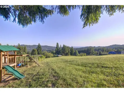 127 Krestview Lane Woodland WA 98674