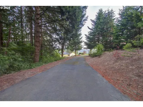 127 Krestview Lane Woodland WA 98674