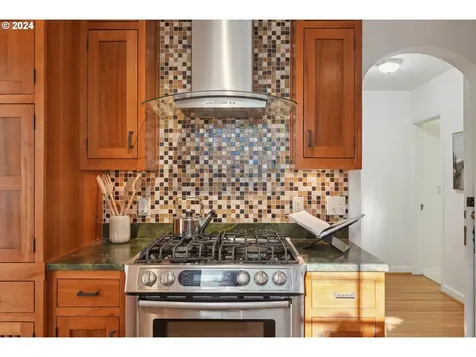3134 NE 32nd Place Portland OR 97212