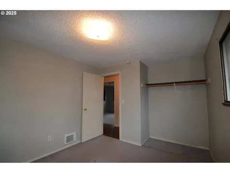 12300 NE 12th Street Vancouver WA 98684