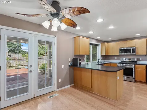452 Windflower Drive Woodland WA 98674