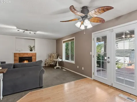 452 Windflower Drive Woodland WA 98674