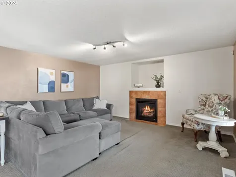 452 Windflower Drive Woodland WA 98674