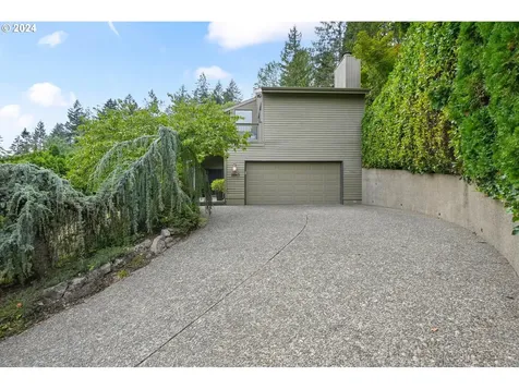 2845 Sw Bucharest Court Portland OR 97225