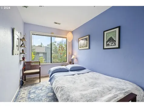 2845 Sw Bucharest Court Portland OR 97225