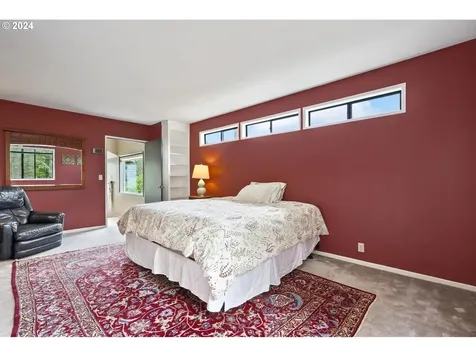 2845 Sw Bucharest Court Portland OR 97225