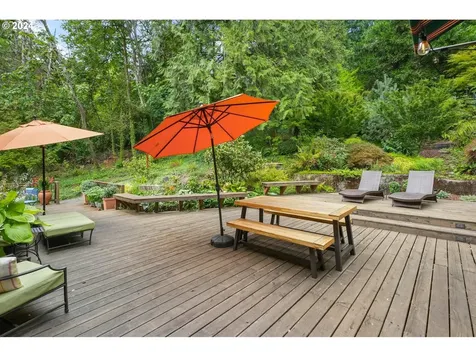 2845 Sw Bucharest Court Portland OR 97225
