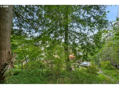 2845 Sw Bucharest Court Portland OR 97225