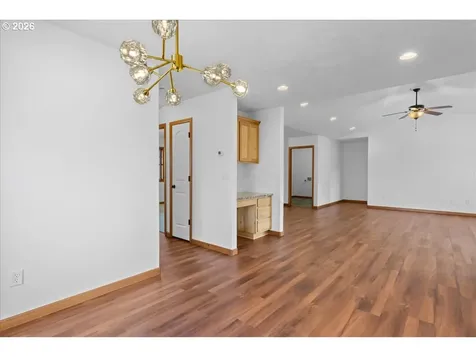 371 SW Kalmia Avenue Warrenton OR 97146