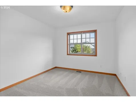 371 SW Kalmia Avenue Warrenton OR 97146