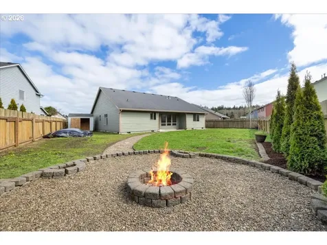 371 SW Kalmia Avenue Warrenton OR 97146