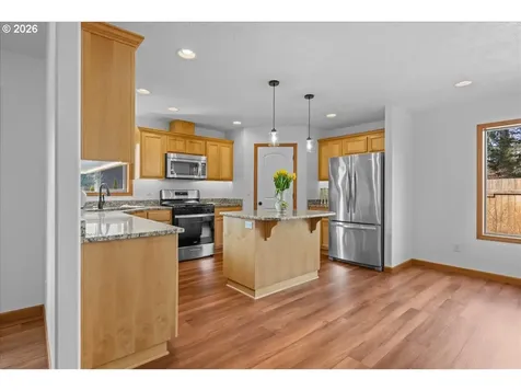 371 SW Kalmia Avenue Warrenton OR 97146