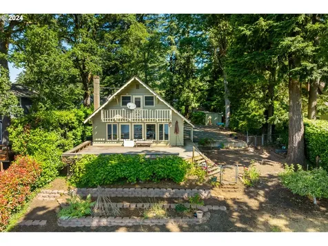 3520 Upper Drive Lake Oswego OR 97035