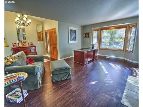 12610 Se Angus Street Vancouver WA 98683