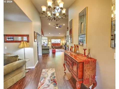 12610 Se Angus Street Vancouver WA 98683