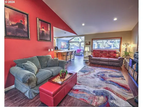 12610 Se Angus Street Vancouver WA 98683