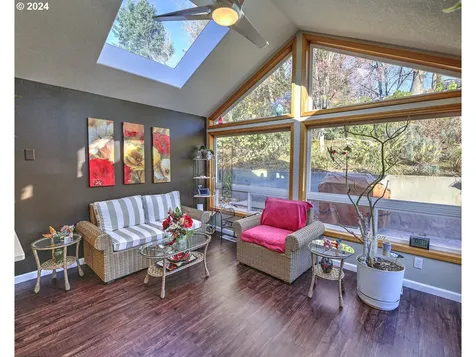 12610 Se Angus Street Vancouver WA 98683