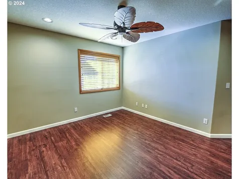 12610 Se Angus Street Vancouver WA 98683