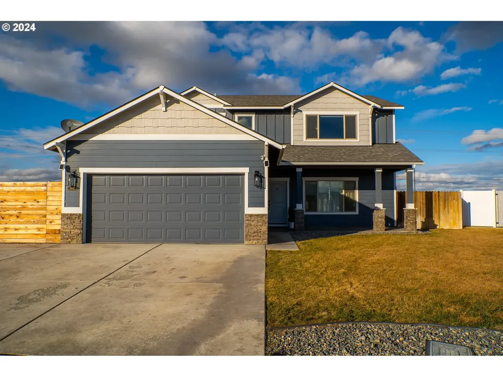 2450 Nw Mountain View Court Hermiston OR 97838