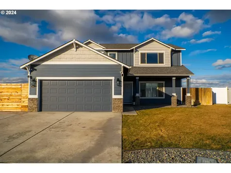 2450 Nw Mountain View Court Hermiston OR 97838